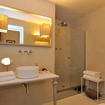 Sassolini 4*